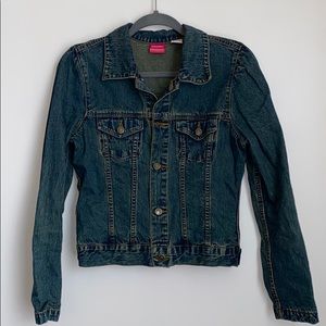 Women’s Jean Jacket Size Medium